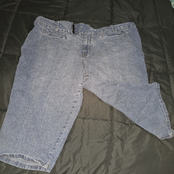 Caren Sport Pants - Blue denim Capris